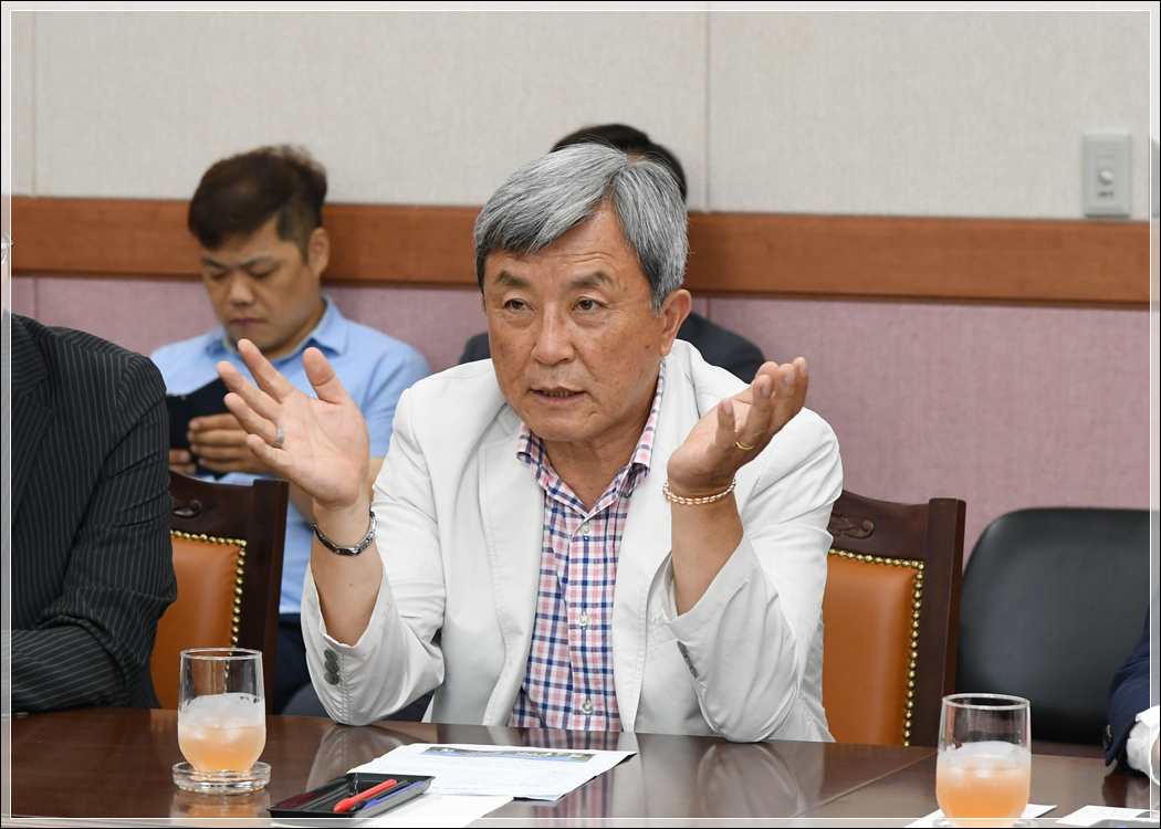 (2018.07.25.) 충북 음성군의회 방문단 접견 이미지(6)