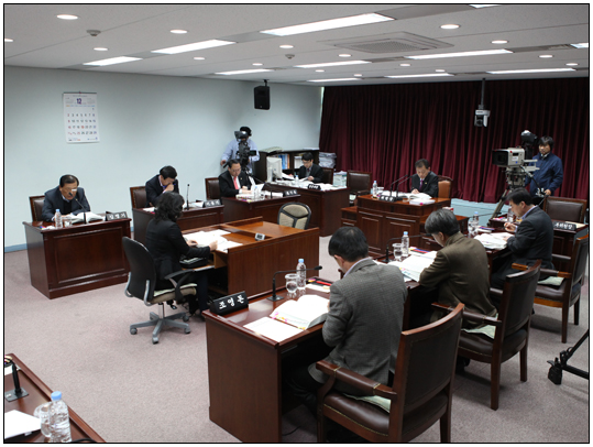 제227회 강릉시의회 제2차 정례회 산업건설위원회 행정사무감사(2012.12.04) 대표이미지