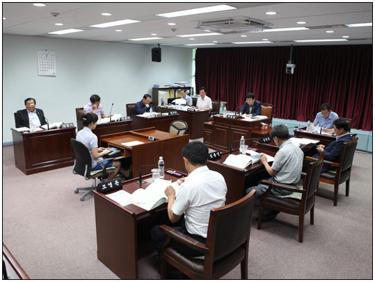 제231회 강릉시의회 제1차 정례회 산업건설위원회 행정사무감사(2013.07.10) 대표이미지
