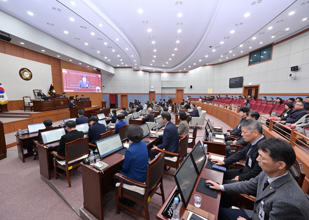 1월26일 제312회 강릉시의회 임시회 제2차 본회의 이미지(3)
