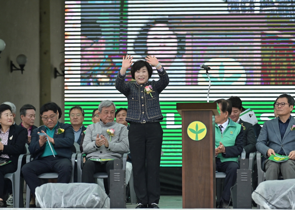4월20일 강릉시 새마을지도자 한마음체육대회 이미지(32)