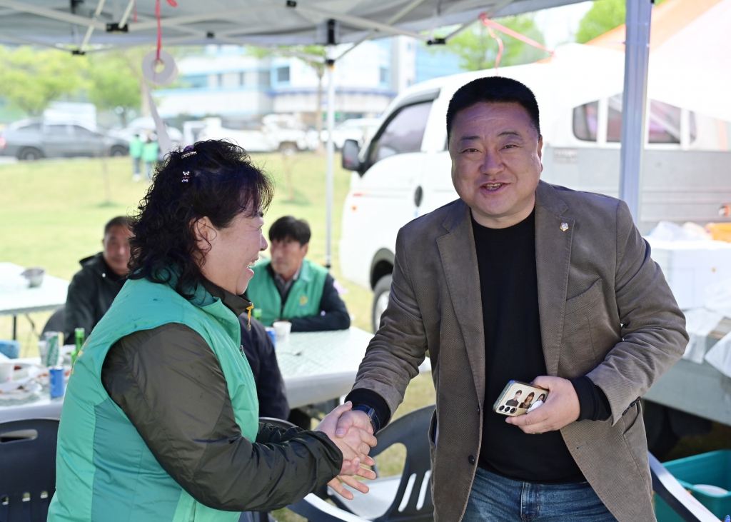 4월20일 강릉시 새마을지도자 한마음체육대회 이미지(44)