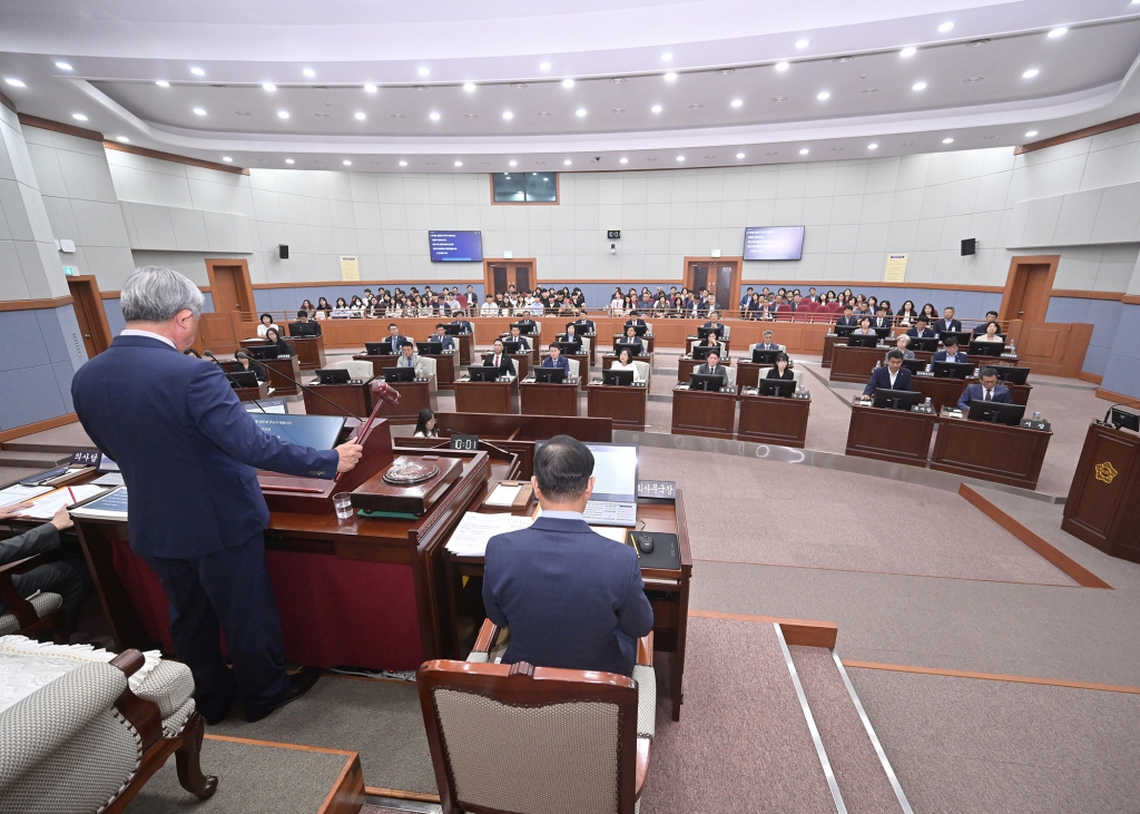 5월24일 제314회 강릉시의회 임시회 제2차 본회의 이미지(3)