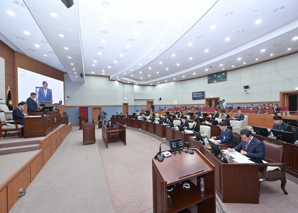 3월27일 제307회 강릉시의회 임시회 제2차 본회의 이미지(9)