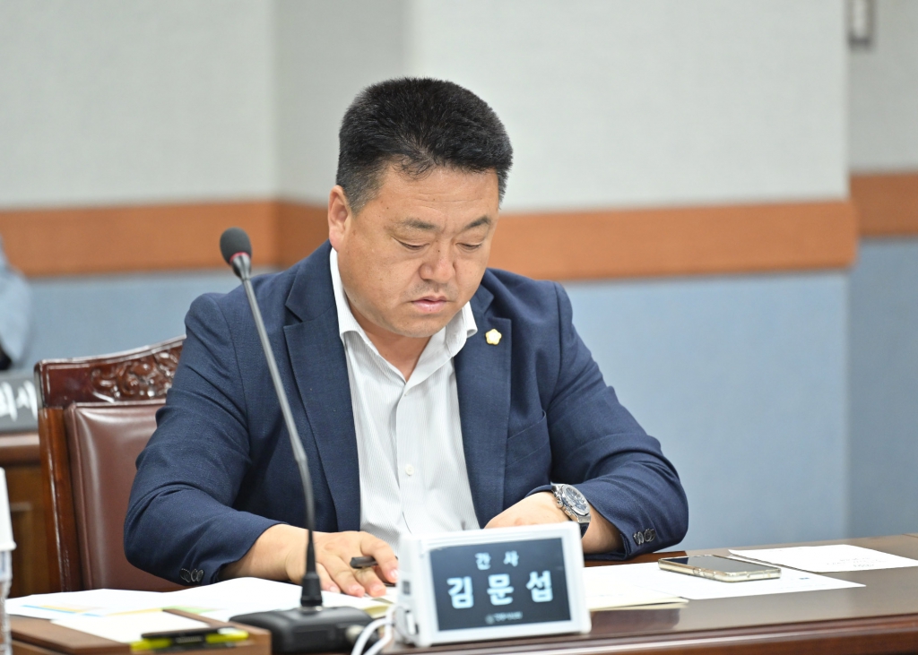 10월26일 의원연구회 최종보고회 -정책지원관 역량 강화 이미지(7)