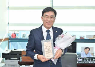 1월3일 동부지방보훈청 감사패 증정식 대표이미지