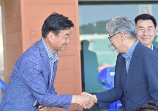 6월1일 강릉단오제 중앙고,제일고 축구 정기전 개회식 대표이미지