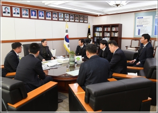 (2019.01.22.) 한국청년지도자연합회 강릉시지회 신규 임원진 접견 대표이미지
