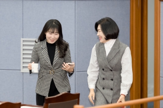 1월26일 제1차 본회의 대표이미지