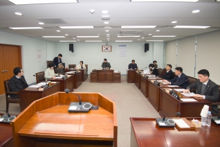 3월10일 제328회 강릉시의회 임시회 행정위원회 대표이미지
