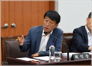 (2018.06.21.) 제266회 강릉시의회 임시회 내무복지위원회 대표이미지