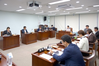 제333회 강릉시의회 임시회 골목경제활성화특별위원회 대표이미지