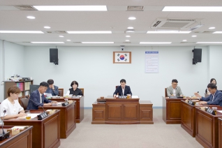 8월25일 제331회 임시회 폐회중 제2차 의회운영위원회 대표이미지