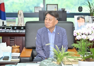 8월2일 율곡연구원 원장 접견 대표이미지