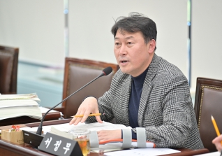 11월28일 제326회 강릉시의회 제2차 정례회 제3차 행정위원회 대표이미지