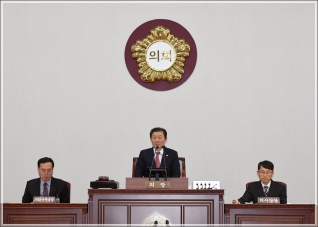 (2018.10.22.) 제271회 강릉시의회 임시회 제1차 본회의 대표이미지