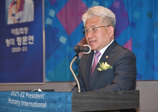6월22일 강릉 하슬라로타리클럽 회장 이취임식 대표이미지
