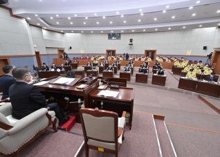10월22일 제295회 강릉시의회 임시회 제2차 본회의 대표이미지
