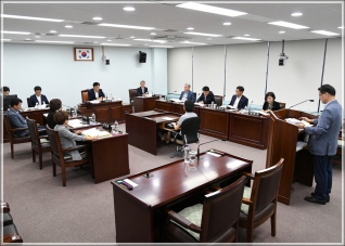 (2018.07.24.) 제268회 강릉시의회 임시회 행정위원회 대표이미지