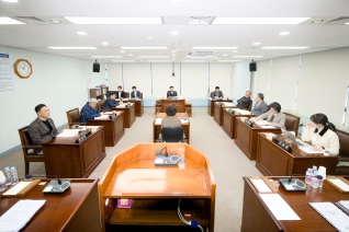 1월28일 제327회(임시회) 제2차 산업위원회 대표이미지