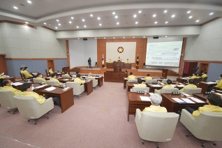 제282회 강릉시의회 임시회 2차 본회의 대표이미지