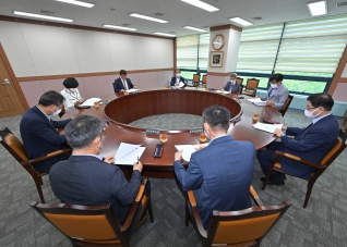 7월14일 의장단회의 의회업무보고 대표이미지