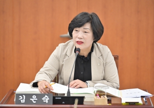 11월28일 제326회 강릉시의회 제2차 정례회 제3차 행정위원회 대표이미지