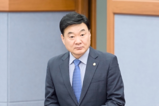 3월13일 제328회 강릉시의회 임시회 제2차 본회의 대표이미지