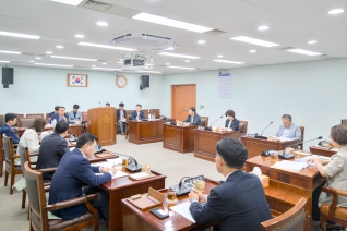 7월22일 제331회 임시회 제2차 산업위원회 대표이미지