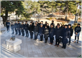 (2020.01.02.) 2020 강릉시의회 신년 참배 대표이미지