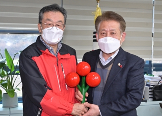 12월16일 목각 사랑의 열매 전달식 대표이미지