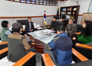  소상공인연합회 강릉지회장(이극상)접견 대표이미지