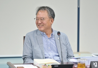 6월20일 제323회 강릉시의회 정례회 산업위원회 제2일차 행정사무감사 대표이미지
