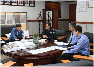 (2018.10.18.) 백학선 속초해양경찰서장 접견 대표이미지