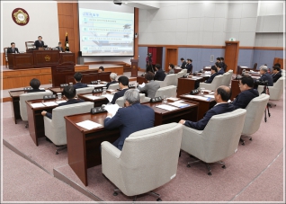 (2019.10.28.) 제279회 강릉시의회 임시회 제2차 본회의 대표이미지