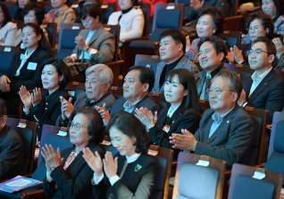 11월11일 제32회 강릉시 양성평등대회 대표이미지