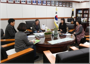 (2019.03.07.) 강릉시어린이집연합회 접견 대표이미지