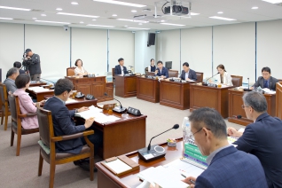 9월2일 제332회 강릉시의회 제1차 정례회 산업위원회 대표이미지