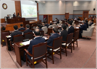 (2018.09.21.) 제269회 강릉시의회 제1차 정례회 제2차 본회의 대표이미지