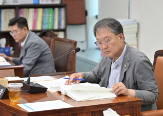 6월20일 제315회 강릉시의회 정례회 제3차 산업위원회 행정사무감사 대표이미지