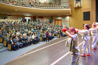 제30회 노인의날 기념식(단오제전수교육관) 대표이미지
