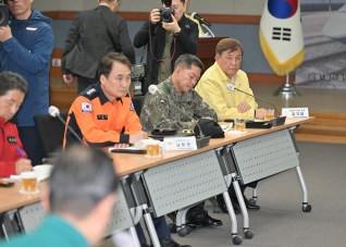 4월16일 국무총리 산불피해현장 방문 대표이미지