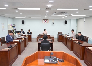 6월5일 제308회 강릉시의회 임시회 폐회중 제2차 의회운영위원회