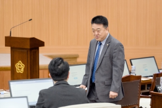 1월26일 제1차 본회의 대표이미지