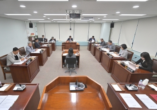 10월21일 제352회 강릉시의회 임시회 제1차 산업위원회 대표이미지