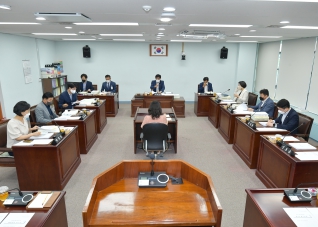 8월10일 제302회 강릉시의회 임시회 제1차 예산결산특별위원회