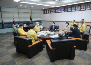 12월11일 코로나19 지역감염 증가에 따른 긴급 의장단회의 대표이미지