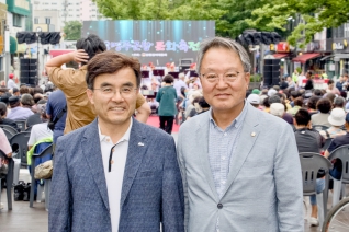 6월4일 명주군왕 문화축전 퍼레이드 및 전야제(월화거리) 대표이미지