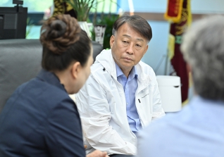 7월31일 강릉시수출협회장 접견 대표이미지