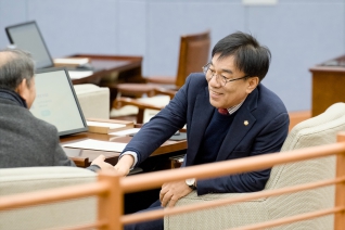 1월26일 제1차 본회의 대표이미지